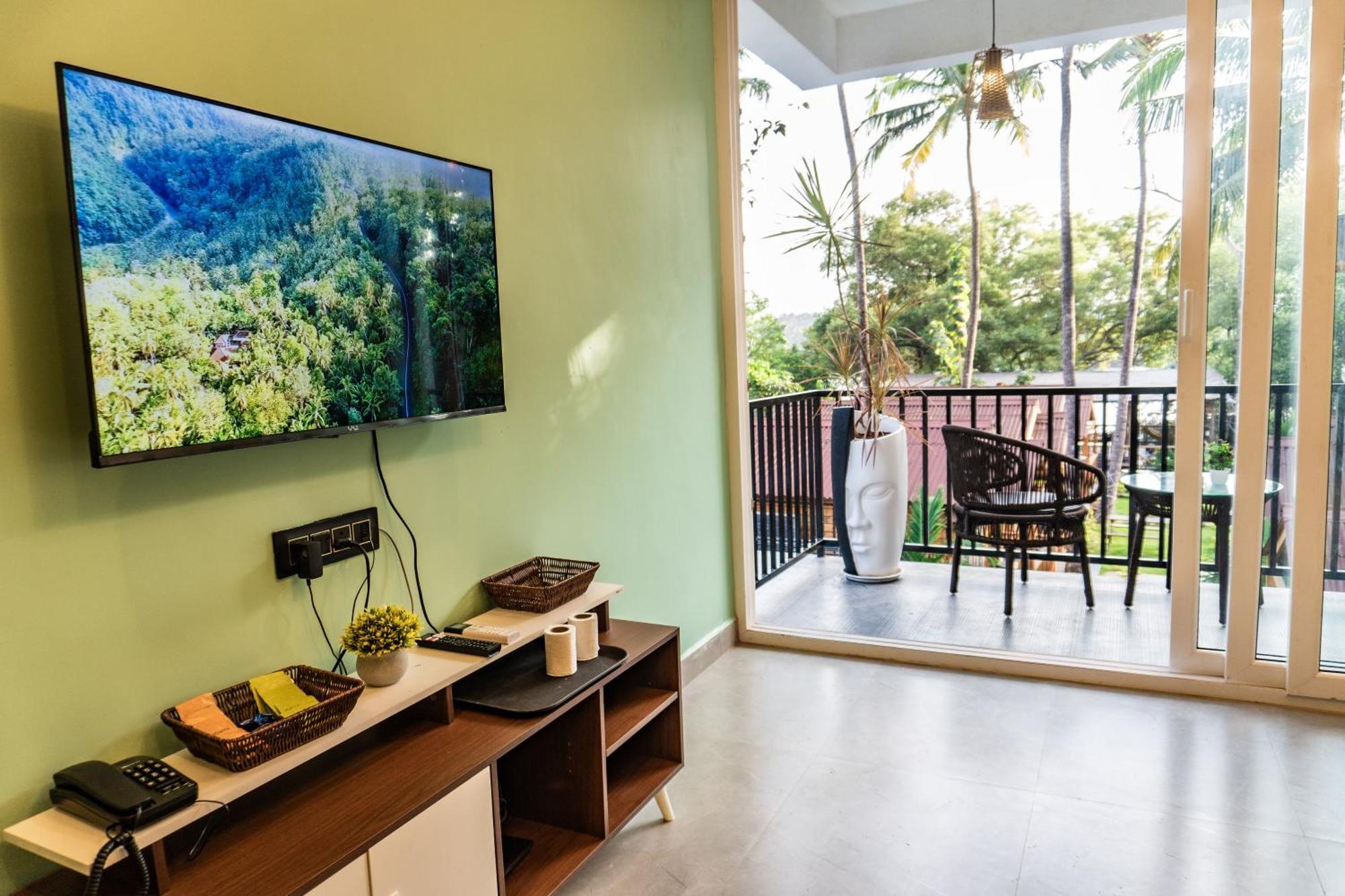 Tranquill Riverside Luxury Cottages With Bathtub, Candolim Exterior photo