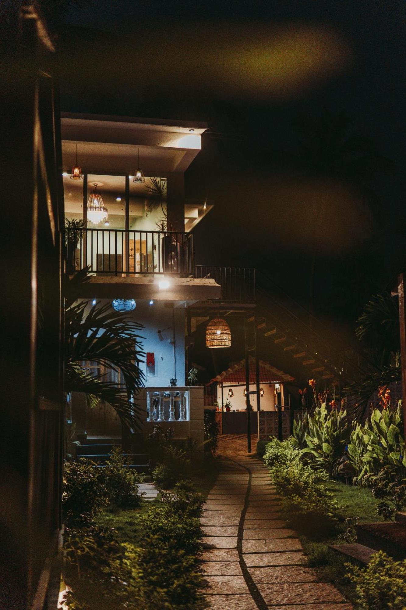 Tranquill Riverside Luxury Cottages With Bathtub, Candolim Exterior photo