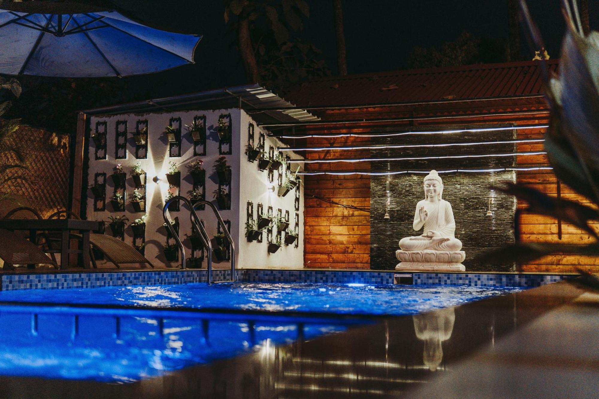 Tranquill Riverside Luxury Cottages With Bathtub, Candolim Exterior photo
