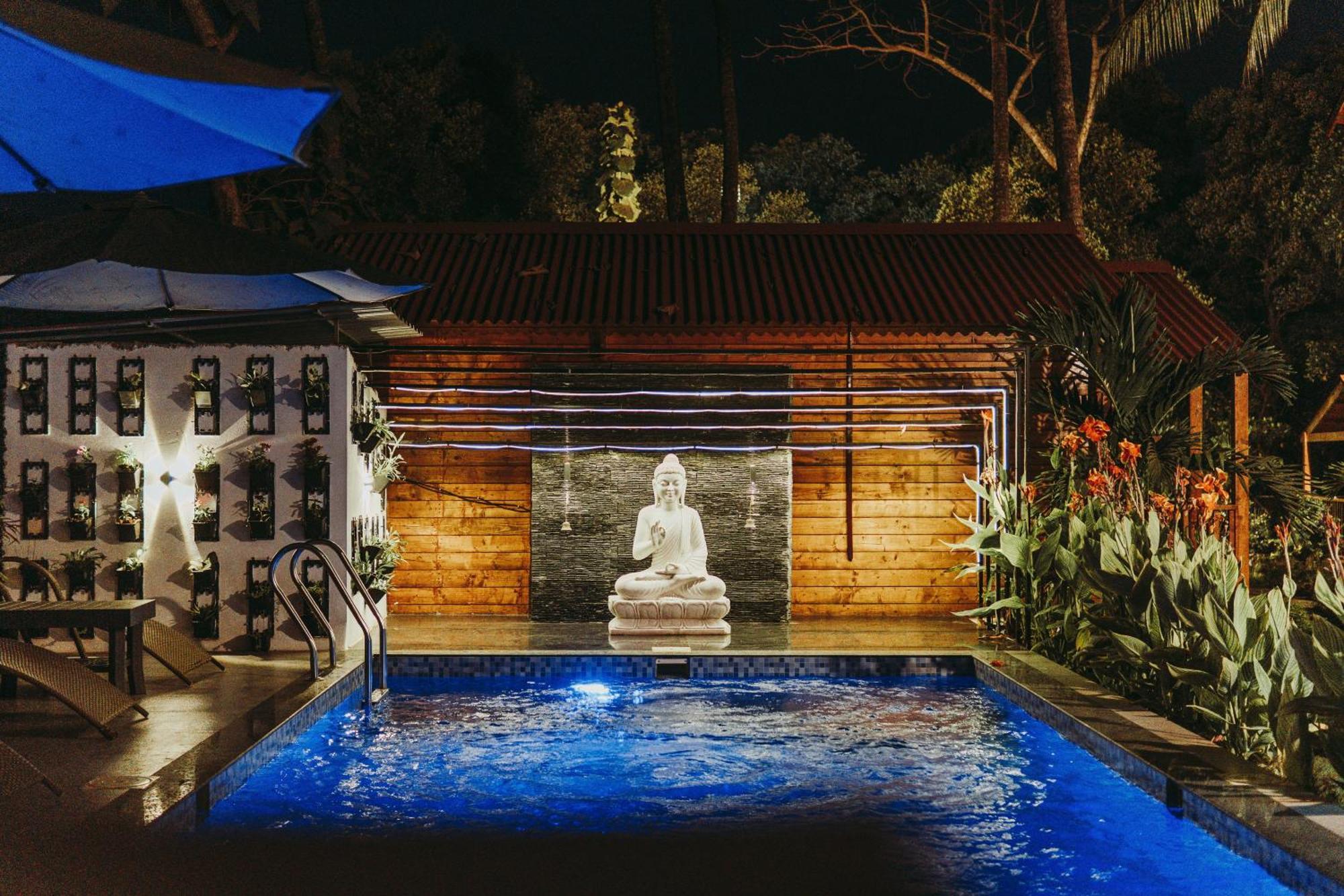 Tranquill Riverside Luxury Cottages With Bathtub, Candolim Exterior photo