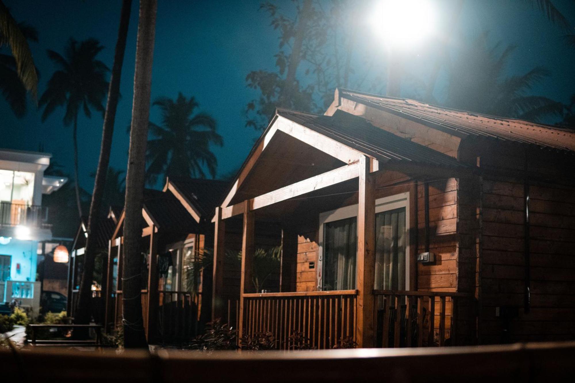 Tranquill Riverside Luxury Cottages With Bathtub, Candolim Exterior photo